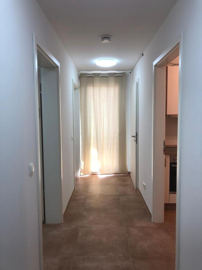 Chen, 2 Doppelzimmer , Ebk, Separater Balkon Apartment *